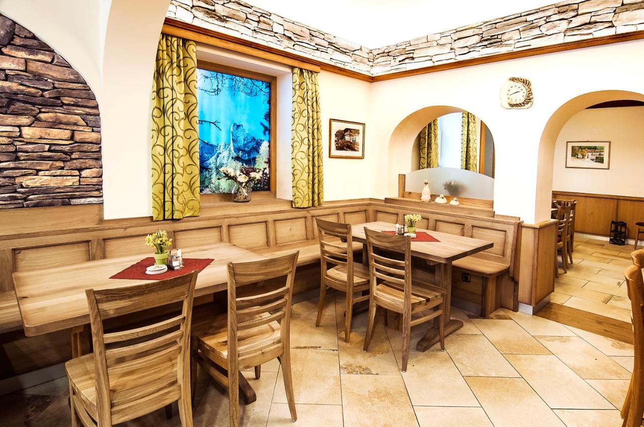 Gasthof Zum Niederhaus - Familie Perthold Sankt Aegyd am Neuwalde ภายนอก รูปภาพ